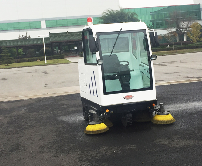 電動(dòng)清掃車(chē)成功案例-LG 工廠(chǎng)