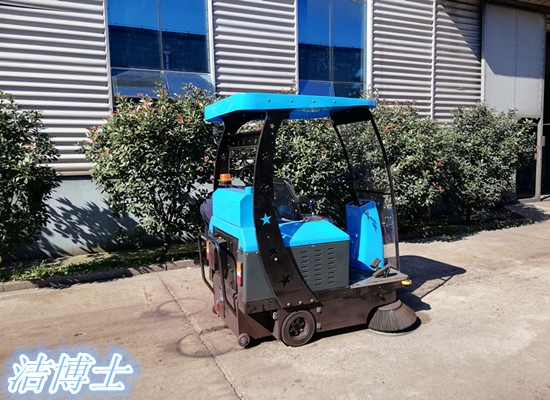 潔博士電動(dòng)掃地機1500型號