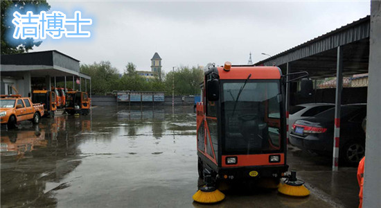 潔博士電動(dòng)掃地機