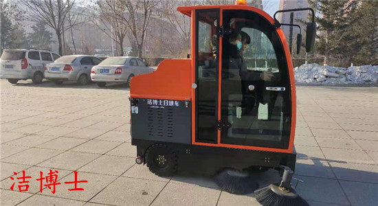 潔博士掃地車(chē)