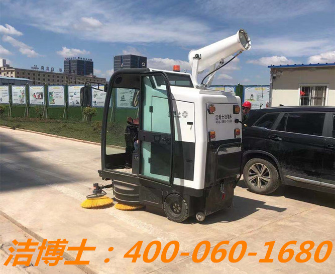 潔博士掃地車(chē)客戶(hù)案例——云南灼成建筑勞務(wù)有限公司
