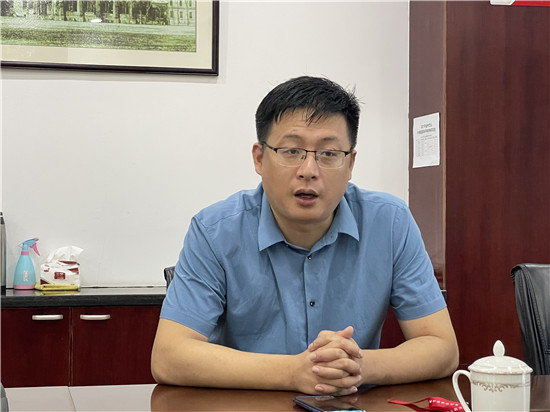 潔博士掃地車(chē)愛(ài)心捐贈