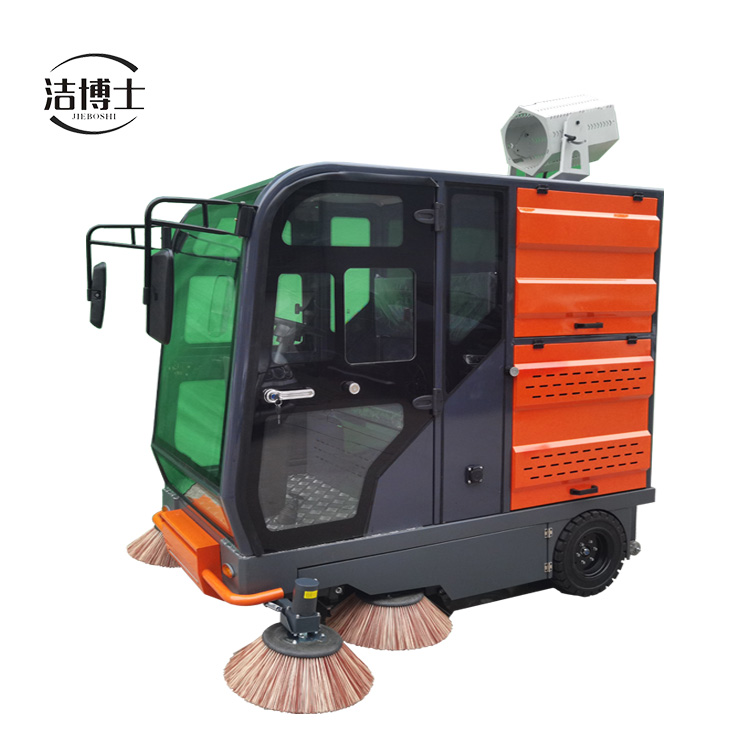 全封閉駕駛式電動(dòng)掃地車(chē)2000 全封閉駕駛式電動(dòng)掃地車(chē)2000